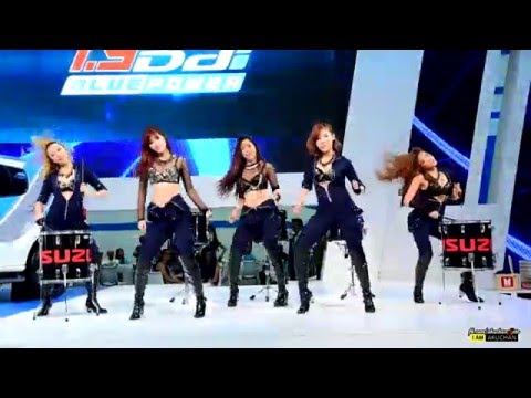 [151204] DEF-G @ Isuzu (Motor Expo 2015)