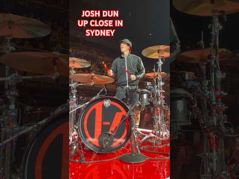 Twenty One Pilots' Josh Dun up close playing 'Migraine' in Sydney, Australia #21pilots #clancytour