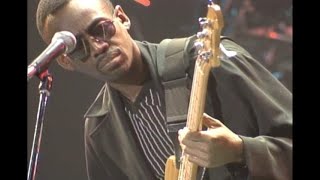 Download lagu CHIC 1996 Tokyo, Live at the Budokan, last concert Bernard Edwards mp3