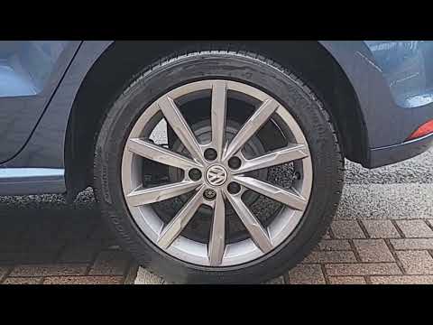 Volkswagen Polo 1.0 5DR LOUNGE**IRISH CAR**UPGRADE - Image 2