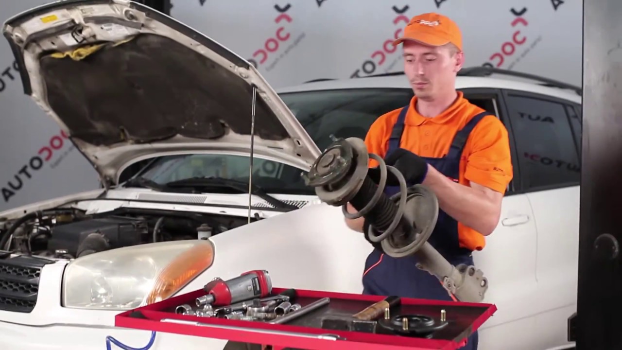 Как се сменя преден тампон макферсон на Toyota RAV4 II – Ръководство за смяна