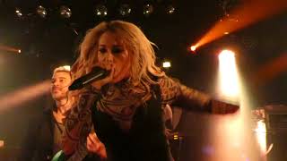 Butcher Babies - Burn The Straw Man - live@ Podium de Flux Zaandam, the Netherlands, 16 March 2018