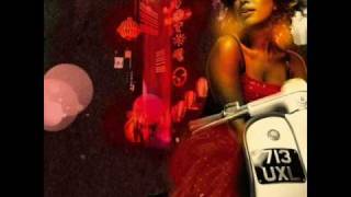 Martina Topley Bird - April Groove.wmv