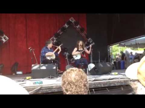 Someone's In the Kitchen With Dinah ~ Bela Fleck & Abigail Washb