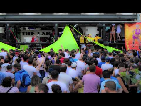 Lake Parade 2011 Time lapse