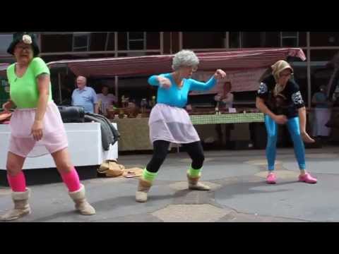 Fizzog Flash Mob - Old Ladies, Stourbridge Town Centre