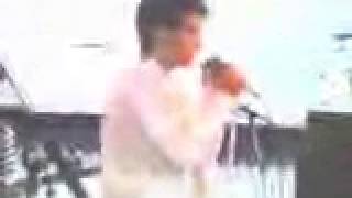 James - Withdrawn live at WOMAD Festival in 1985