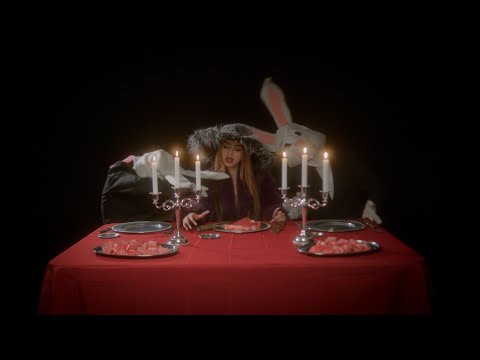 Cherry Parker, Calama - ENTRE TIBURONES