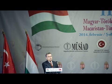 Abdullah Gül vasárnap érkezett hivatalos látogatásra...