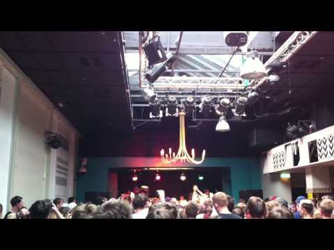 Chunk! No, Captain Chunk! - In Friends We Trust. Slam Dunk Festival 2013