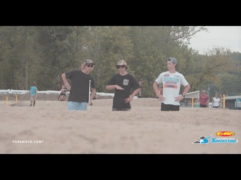 Vurb Select: Welcome To Loretta Lynn's 2015 - vurbmoto