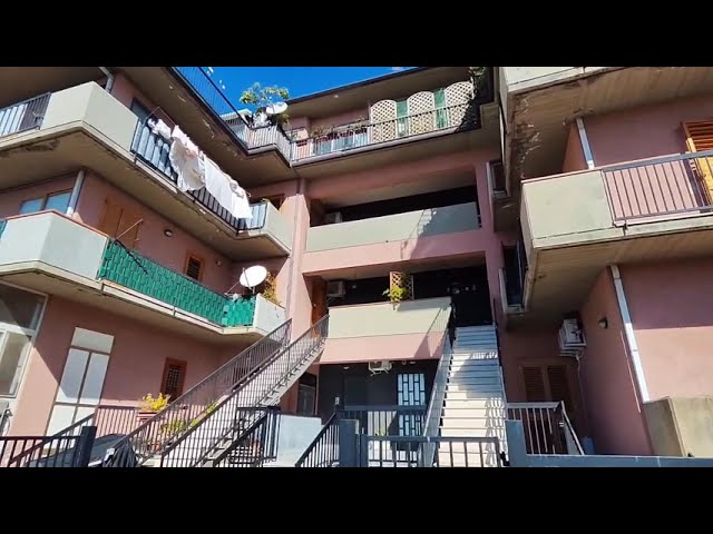 Appartamento 4 vani con Posto auto Aci Sant' Antonio