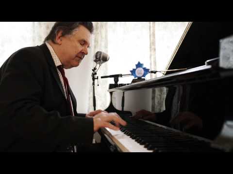 David Vest Introduces 