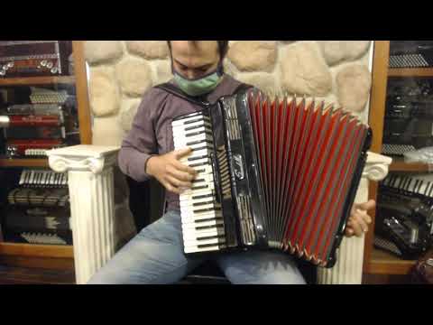 3971 - Black Scandalli Piano Accordion LMM 41 120 $799