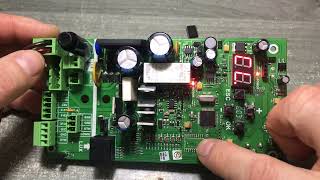 Video thumbnail for Mackie MR10S MK3, студійний саб. монітор. by Porterlv