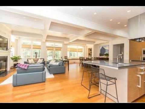 215 Highland St, Weston, MA - Listed by Sheryl Simon, Amy Mizner