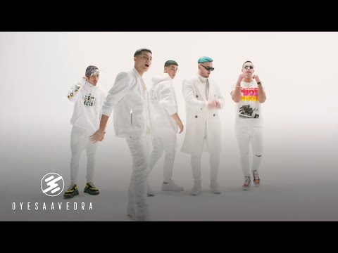 Video de Es Normal (Remix)