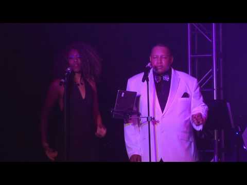 Paul Johnson - James Bond - 007 - "The World Is Not Enough" (Cover)