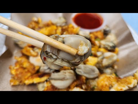 Johor Bahru Meldrum Walk Oyster Omelette Niiyama Bosen: Omelete de Ostra com ostras MAIS FRESCAS E MAIS FRESCAS em J.B.