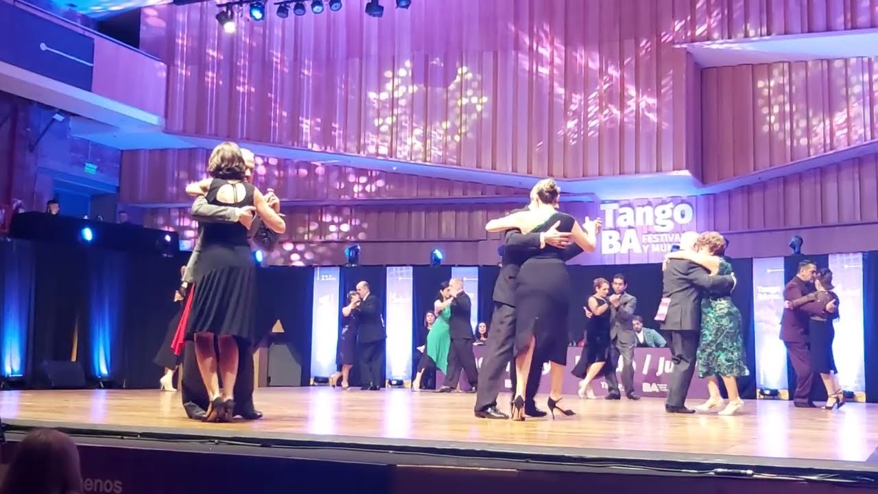 Ronda 17 Tema 2 "Que solo estoy" Demare/Berón - Mundial de Tango 2.024 - clasificatorias día 1