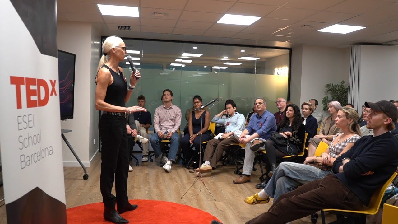Clarity in the age of AI | Claire Farwell | TEDxEsei School Barcelona