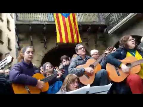 Canten els Esquirols a Vic per commemorar "el 12 de febrer de 2017"