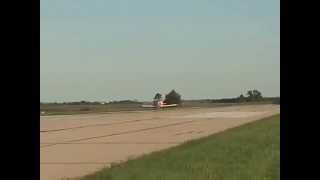 preview picture of video 'Gary Nablo's First Test Flight Of His New Homebuilt Taylor Mono Plane'