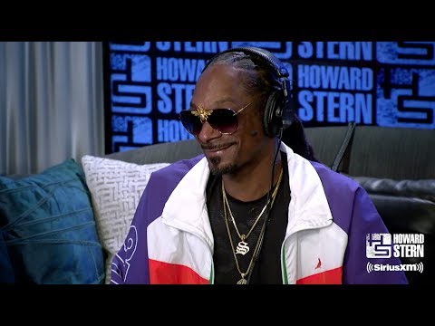 Snoop Dogg on Tupac Dating Madonna