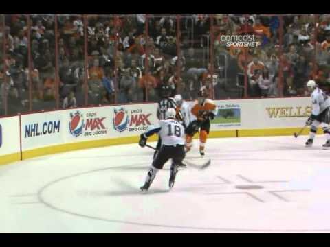 Danny Briere scores vs the Lightning - 10-14-2010