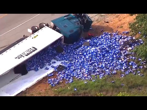 Total Idiots In Truck & Car Fails | Idiots At Work 2022