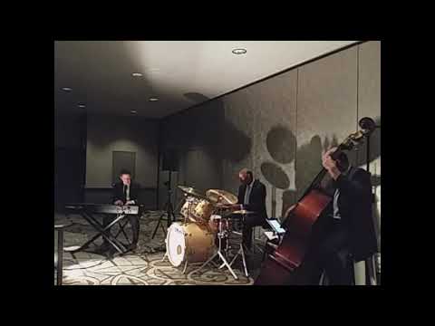 Jay Frost Jazz Trio plays Pink Panther medley with 007 Theme 