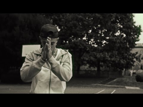 Etse Gringo - FAMILY D'UMILI ORIGINI (prod. Retraz)