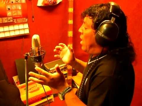 Perú-TRISTE HUERFANO  Los cheveres de Chimbote -  VIDEO CLIP               )