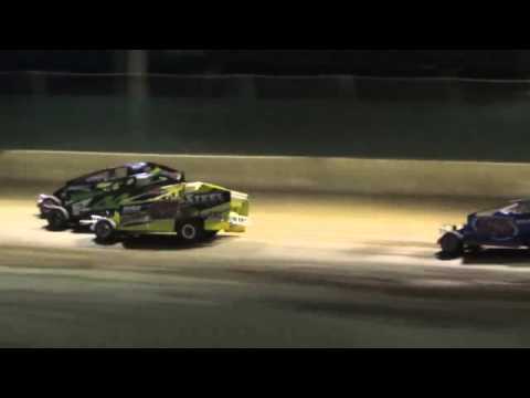 2014 V8 Dirt Modified King of the Ring      Revhead Productions