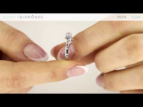 PD376: 0.25ct - PurelyDiamonds