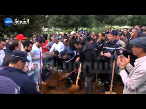 مراسيم تشيع جثمان الراحل محمد جواد الرئيس الأسبق لمولودية الجزائر