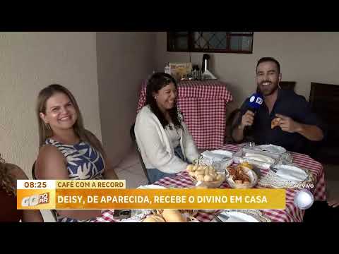 Divino visita moradora em Aparecida