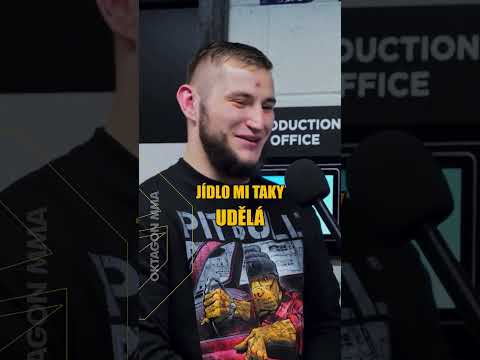 Lucie Vondráčková podporuje Zdeňka Polívku k lepším výkonům.????