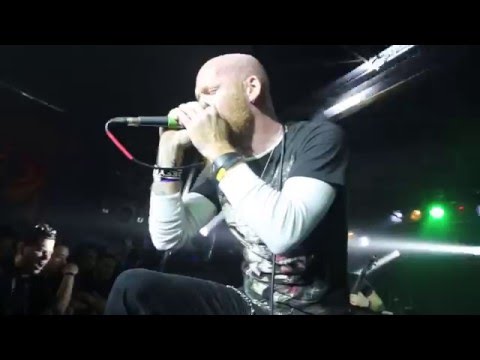 DeverauX - Born To Fight (Official Music Video)