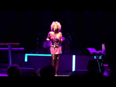 Kelly Joyce & Trio VIVRE LA VIE live - Notte Rosa a San Salvo Marina (CH)