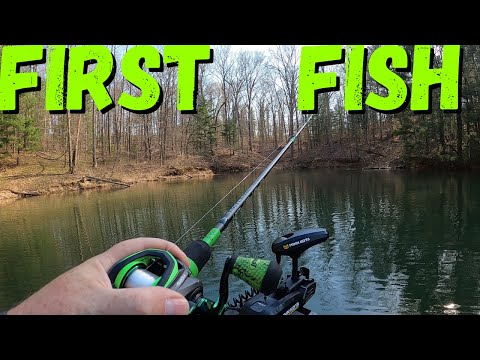 Bass fishing in the new 2021 LOWE FM 1675 SC, Googan Squad Green Reaction Rod