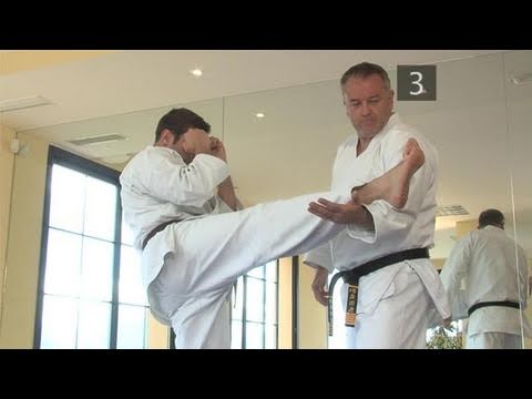 How To Execute The Front Kick