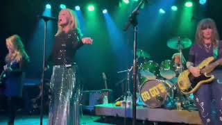 Go-go”s  “Stuck in my car”. Live at the Roxy theater April 9, 2025.