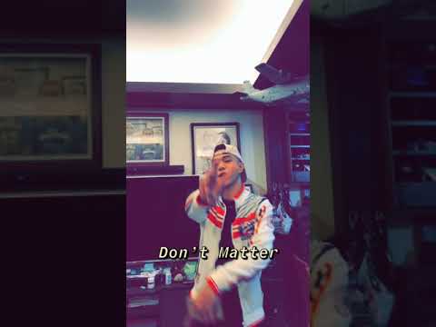 download lagu mp3 mp4 Aicon Metal Box, download lagu Aicon Metal Box gratis, unduh video klip Aicon Metal Box