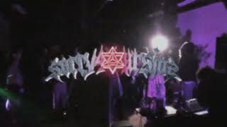 Download lagu AkiraDoves x bbdalena - please forget me ( Video   Lyrics) mp3