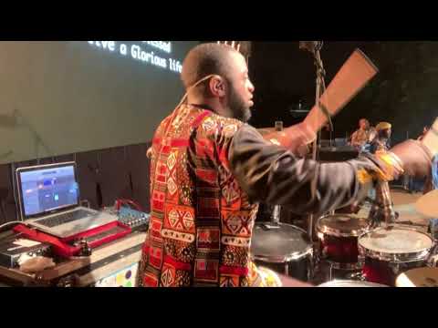 GLORIOUS LIFE Deborah Lukalu (James Majila on drums) Live Abidjan _BAND PERSPECTIVE