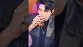 Download lagu dia jatuh cinta pada pandangan pertama 😂❤☺ mp3