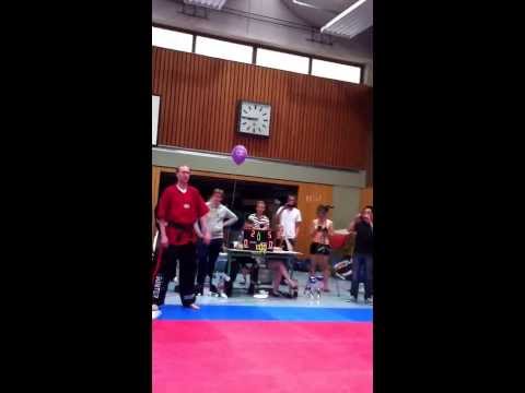 FlyingUwe Vs. René Perz Deutsche Meisterschaft im Kickboxen