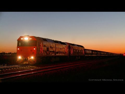 Pacific National Grain Train At Sunset - PoathTV Australian Railways