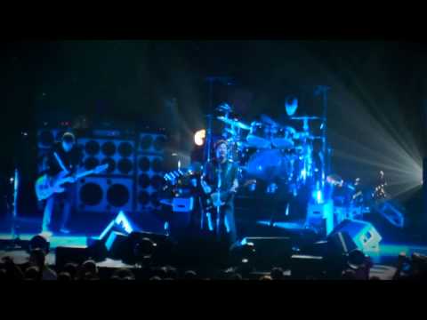 Pearl Jam - In My Tree (Seattle 12-6-13)
